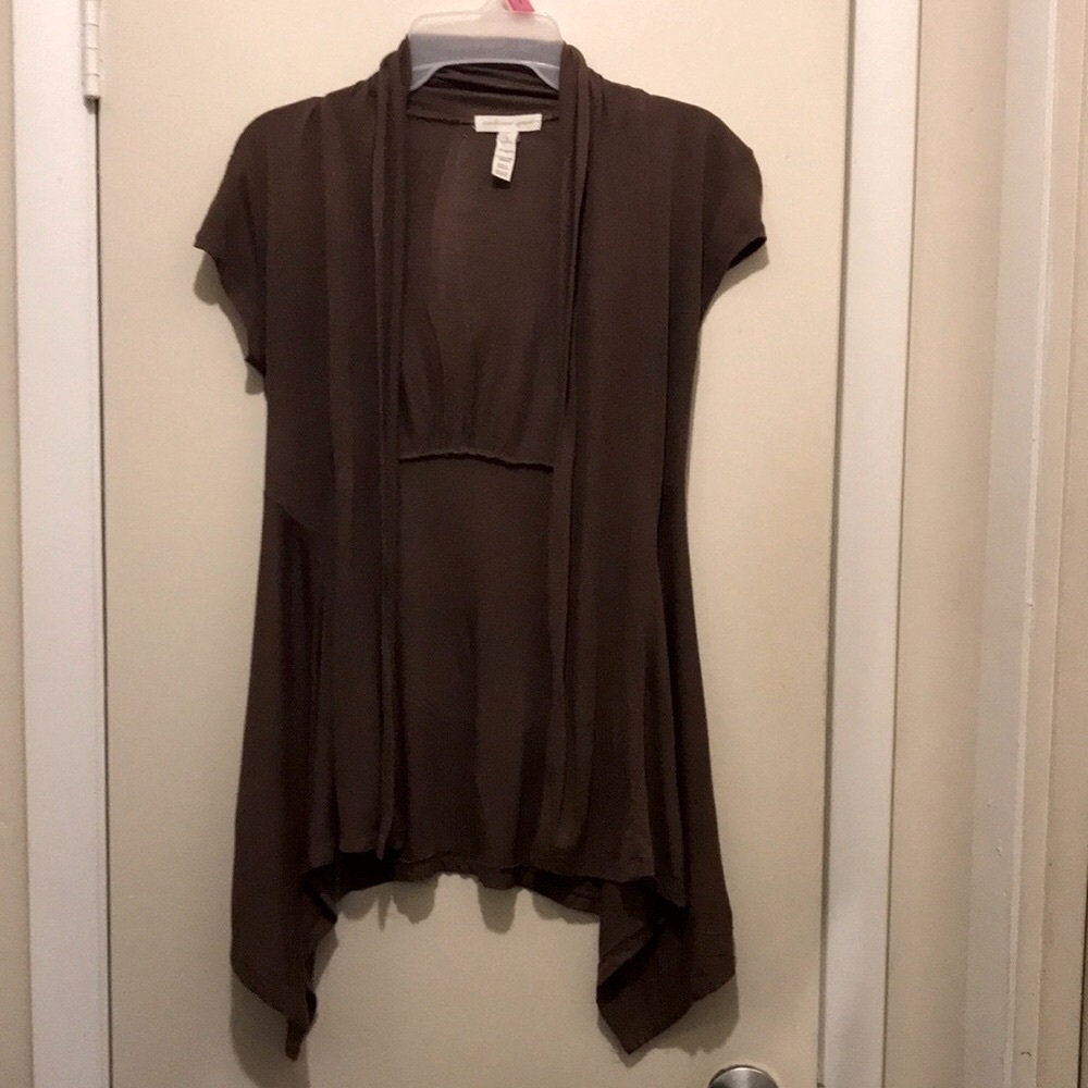 E) Brown Short Sleeve Size Small Cardigan. Preloved